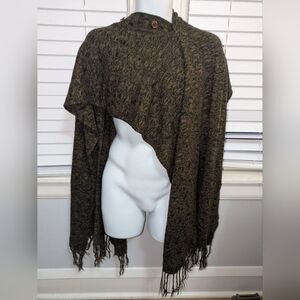 Cozy Brown Knit Shawl. EUC OS